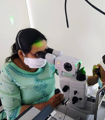 retina doctor in kolkata